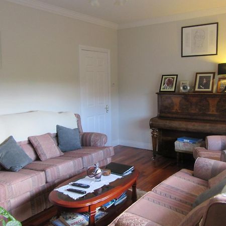 Doonshean View Bed And Breakfast Дингл Экстерьер фото