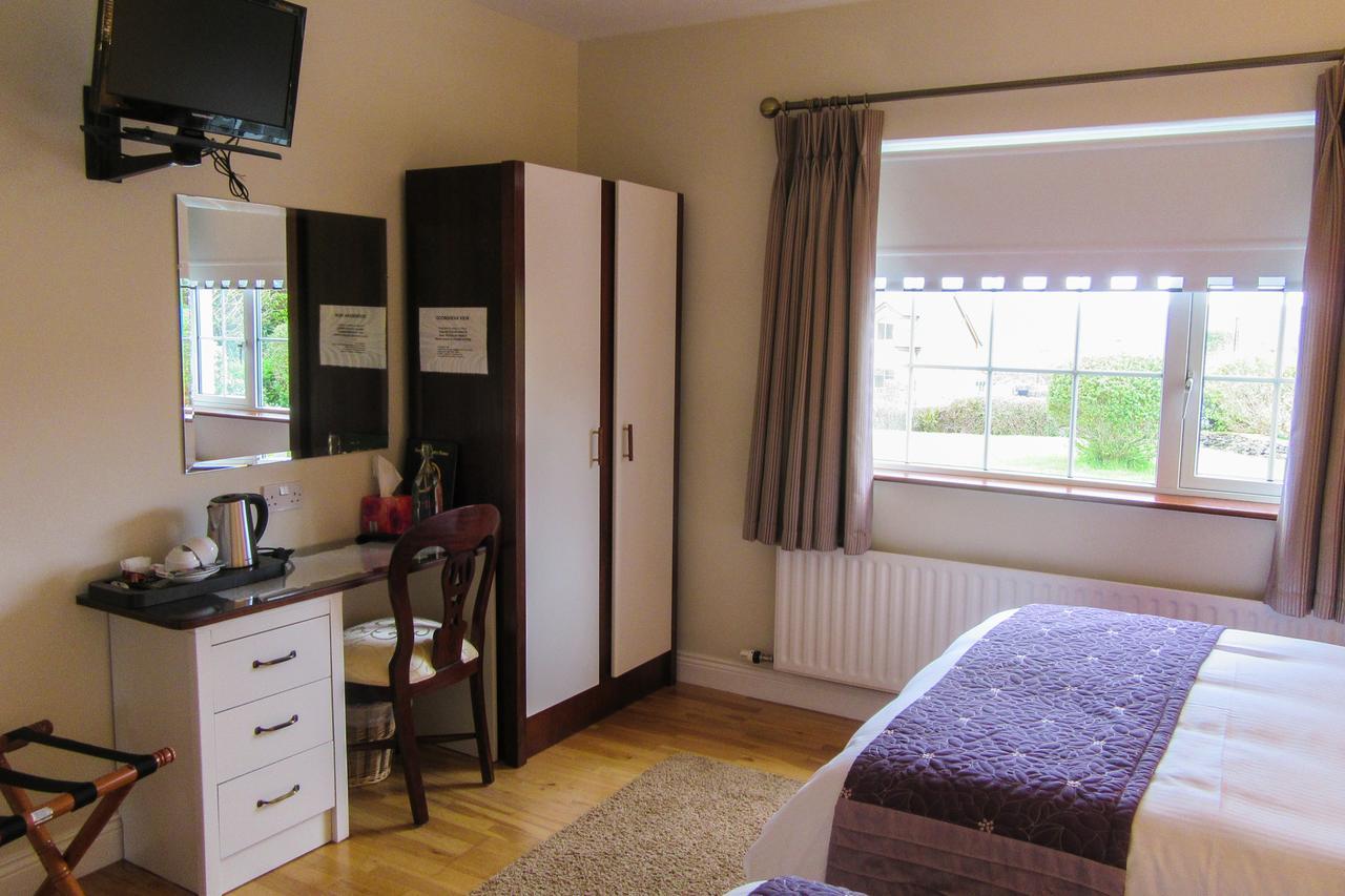 Doonshean View Bed And Breakfast Дингл Экстерьер фото